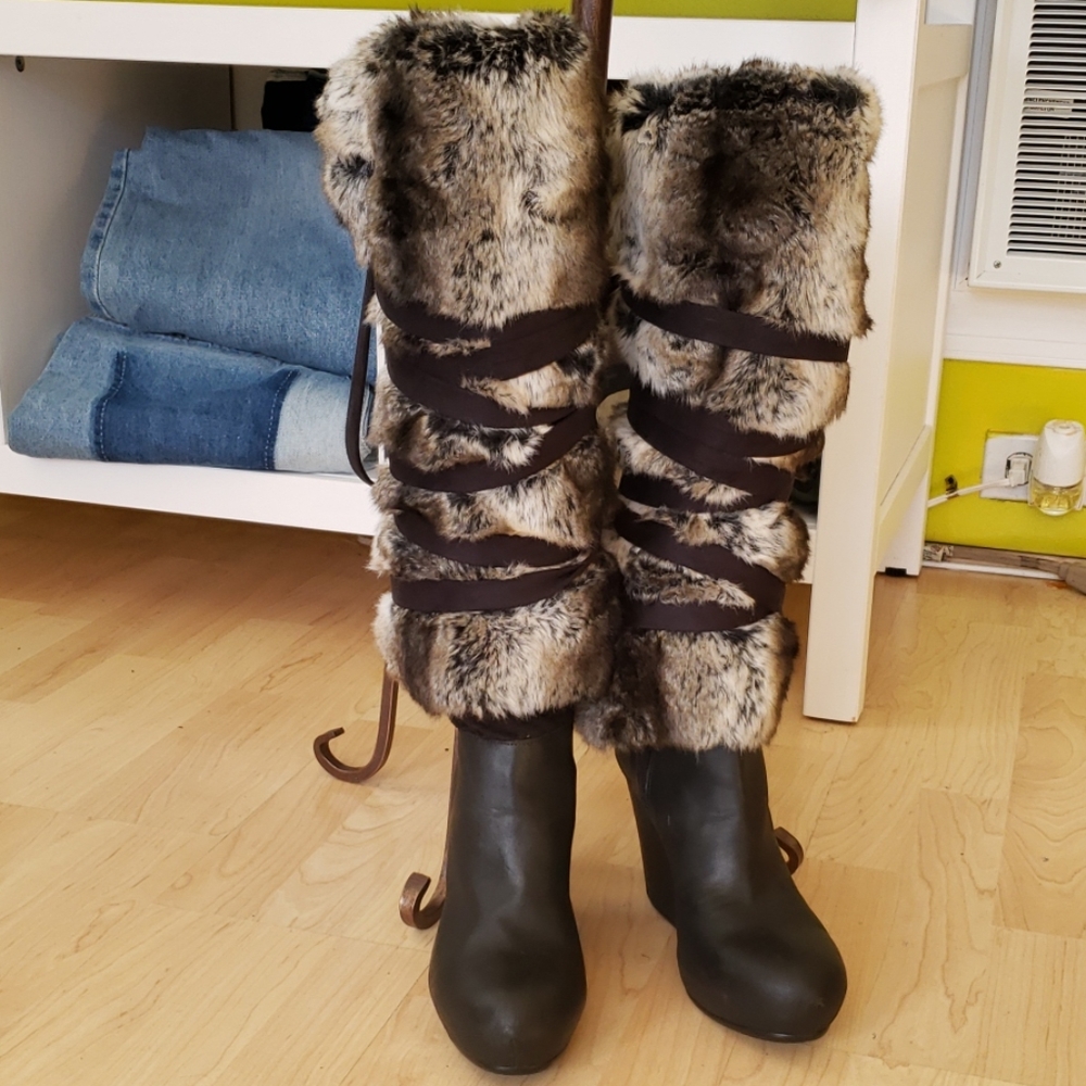 Aldo black leather boots size 40